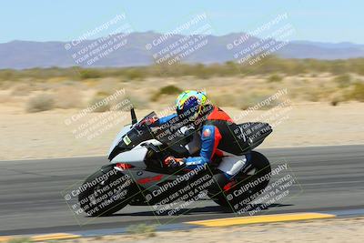 media/Apr-01-2023-2WTD (Sat) [[9aaf6867f7]]/B Group/Session 4 (Turn 6 Inside Set 1)/